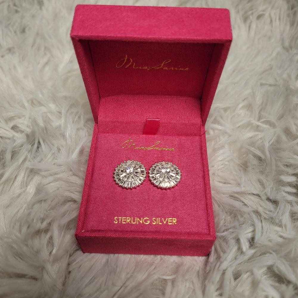 Mia Sarine Sterling Silver Halo Stud Earrings Cubic Zirconia, New in Box (A006)